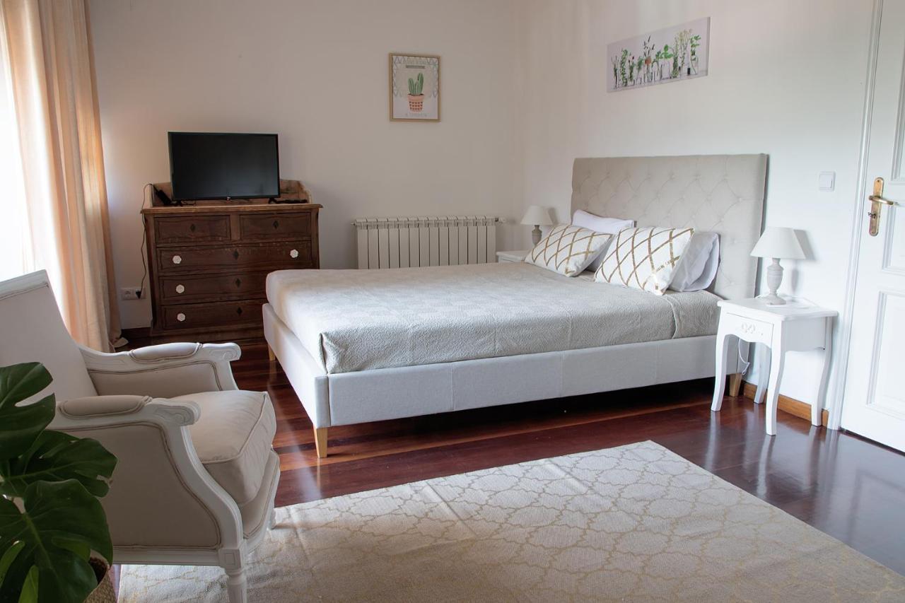 The Rooftop Suites Peso da Regua Bagian luar foto